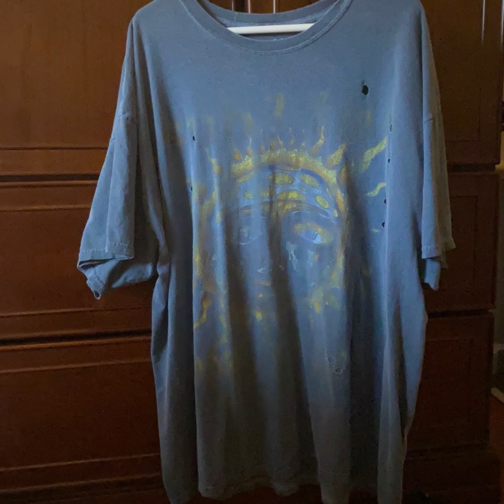 Blue vintagey oversized tee shift
